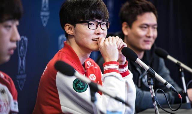 进攻端缺少 进攻端缺少