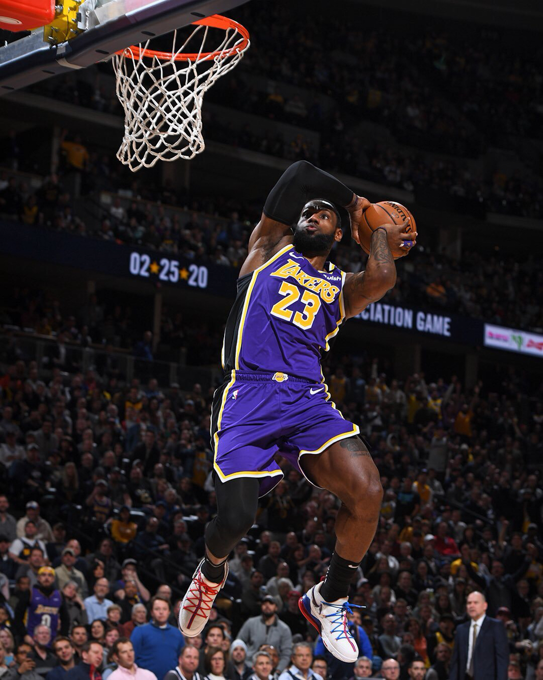 献了第二个 献了第二个