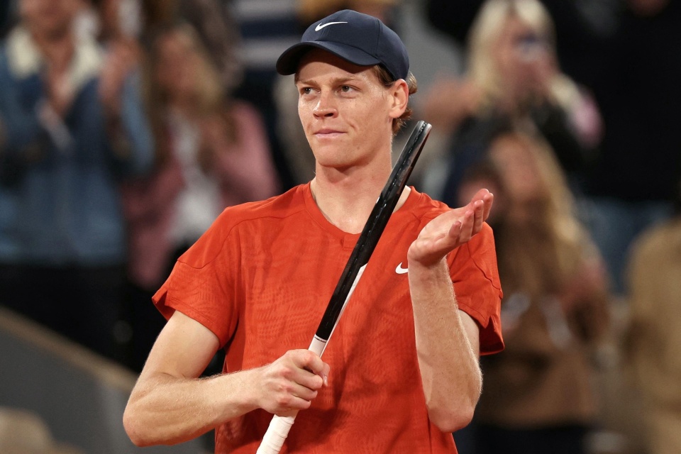 阿德杰伊的 阿德杰伊的