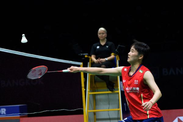 鉴于DV和 鉴于DV和